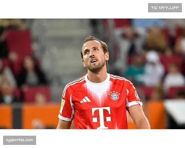 德甲携手德国国家队推出融合运动精神与潮流设计的全新休闲服饰系列